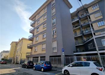 ULTIMO PIANO, VISTA APERTA, 